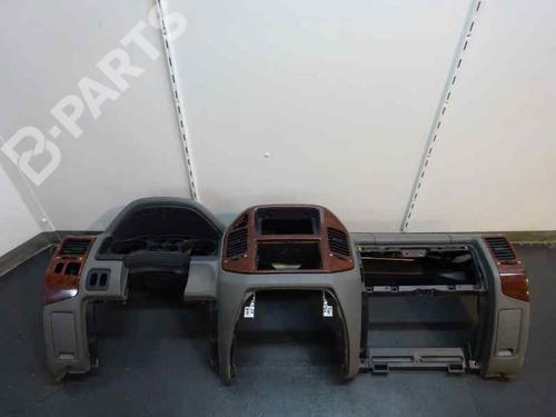 Used Dashboard MITSUBISHI PAJERO III (V7_W, V6_W) 3.2 Di-D (V68W) (160 hp) 1254838