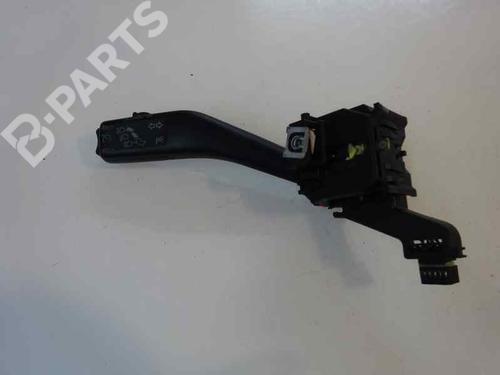 Used Steering column stalk SKODA OCTAVIA II (1Z3) 1.9 TDI (105 hp) 1366989