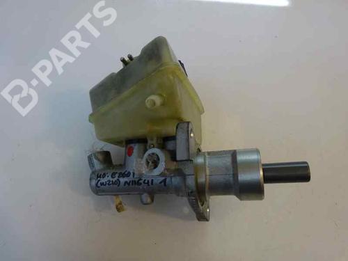 Used Brake master cylinder MERCEDES-BENZ E-CLASS (W210) [1995-2003]  1623912