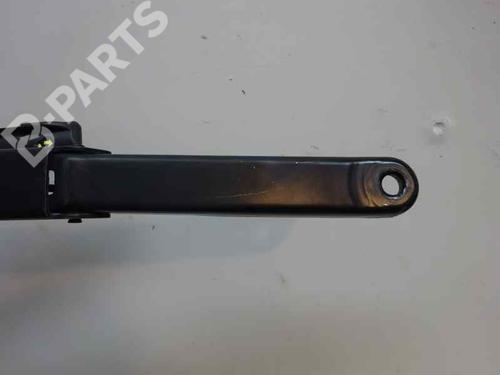 Front windshield wiper arm FORD FIESTA VI (CB1, CCN) 1.4 TDCi | BP3468921C143 