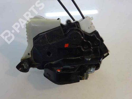 Høyre foran lås TOYOTA YARIS (_P9_) 1.4 D-4D (NLP90_, NLP90R) | BP1030376C97 