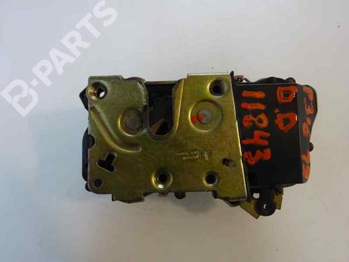 Used Front right lock PEUGEOT 306 Hatchback (7A, 7C, N3, N5) [1993-2003]  1415714