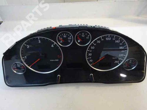 Used Instrument cluster AUDI A6 C5 (4B2) 2.5 TDI quattro (180 hp) 1240138