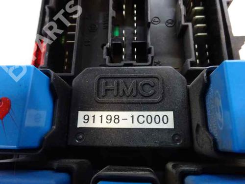 Fuse box HYUNDAI GETZ (TB)  | BP1240382E1 