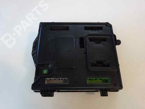 Used Fuse box RENAULT MEGANE III Grandtour (KZ0/1) 1.5 dCi (KZ09, KZ0D, KZ1G, KZ29, KZ14, KZ1W, KZ10, KZ1F,... (110 hp) 1499725