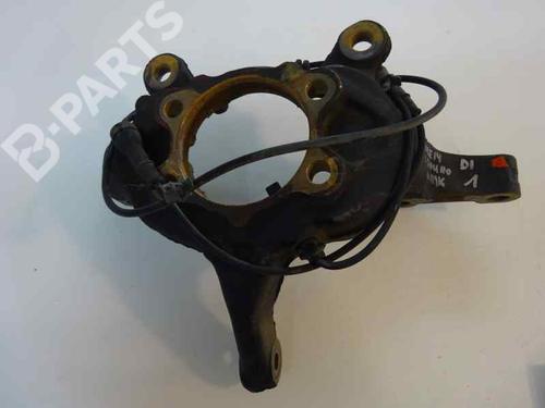 Used Left front steering knuckle NISSAN JUKE (F15) 1.5 dCi (110 hp) 2506646