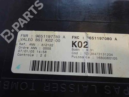 Fuse box PEUGEOT 307 SW (3H) 2.0 HDI 90 | BP1450072E1 
