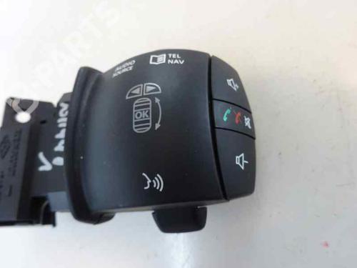 Switch RENAULT MEGANE III Hatchback (BZ0/1_, B3_) 1.5 dCi | BP2330568I30 
