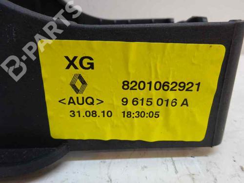 Gear lever RENAULT MEGANE III Hatchback (BZ0/1_, B3_) 1.5 dCi | BP7438754M90 