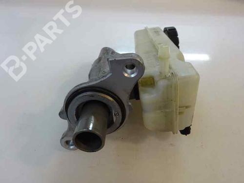 Brake master cylinder RENAULT MEGANE III Hatchback (BZ0/1_, B3_) 1.5 dCi | BP2330615M77 