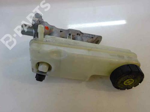 Brake master cylinder RENAULT MEGANE III Hatchback (BZ0/1_, B3_) 1.5 dCi | BP2330615M77 