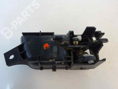 Venstre fortil invendig håndtag MITSUBISHI PAJERO III (V7_W, V6_W) 3.2 Di-D (V68W, V78W) | BP3213405I13 