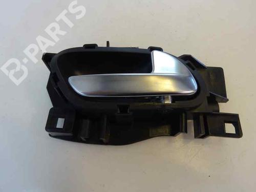 Used Front right interior door handle PEUGEOT 208 I (CA_, CC_) 1.4 HDi (68 hp) 3213432