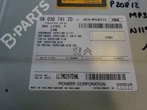 Radio PEUGEOT 208 I (CA_, CC_) 1.4 HDi | BP2330671E6 