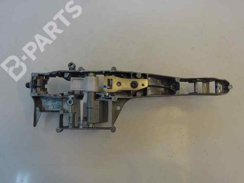Used Front right interior door handle PEUGEOT 208 I (CA_, CC_) 1.4 HDi (68 hp) 3213431