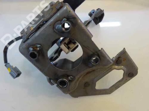 Clutch pedal PEUGEOT 208 I (CA_, CC_) 1.4 HDi | BP8797525I13 