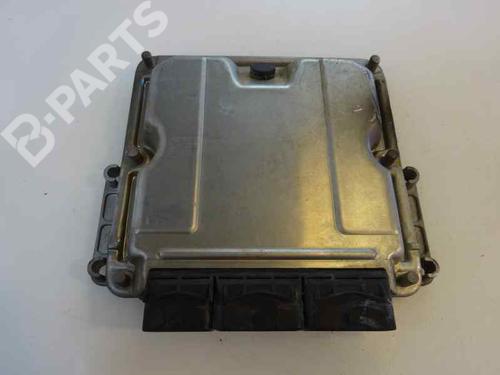 Used Engine control unit (ECU) RENAULT MEGANE I Classic (LA0/1_) 1.9 dCi (LA05) (105 hp) 2293588