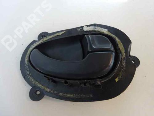 Høyre bak invendig håndtak PEUGEOT 406 (8B) [1995-2005]  3213515