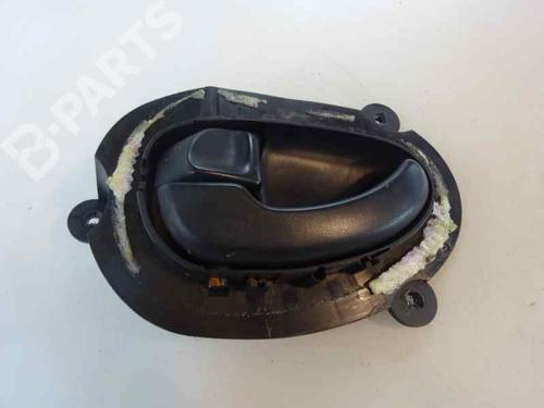 Used Front left interior door handle PEUGEOT 406 (8B) [1995-2005]  3213516