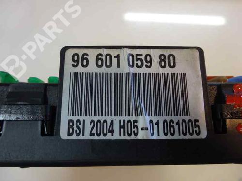 Fuse box CITROËN C4 I (LC_)  | BP1662521E1 