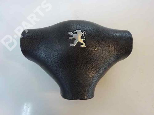 Used Driver airbag PEUGEOT 206 Hatchback (2A/C) 1.9 D (69 hp) 1686394