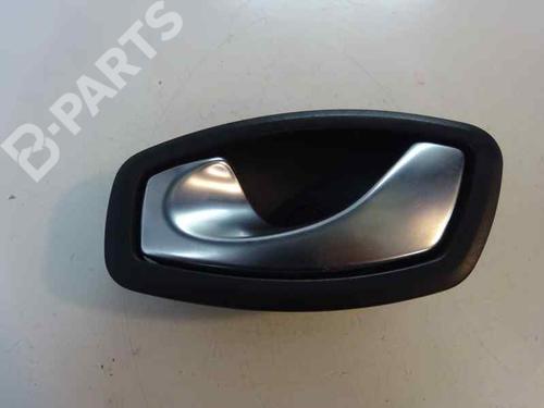 Venstre foran invendig håndtak RENAULT MEGANE III Hatchback (BZ0/1_, B3_) 1.5 dCi (106 hp) 3213413