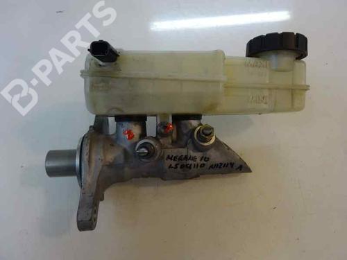 Used Brake master cylinder RENAULT MEGANE III Hatchback (BZ0/1_, B3_) 1.5 dCi (106 hp) 1795948