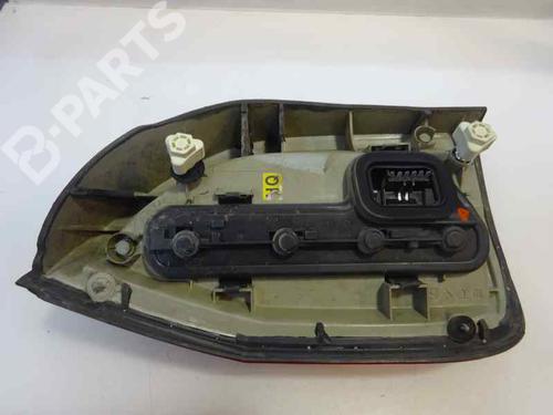 Right taillight OPEL ZAFIRA A MPV (T98) 2.0 DTI 16V (F75) | BP1989888C35 