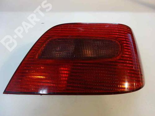 Used Right taillight CITROËN XSARA (N1) 2.0 HDi 90 (90 hp) 2001874