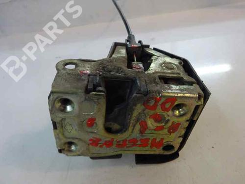 Used Front right lock RENAULT MEGANE I (BA0/1_) [1995-2004]  2228528