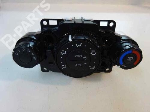 Used Climate control FORD FIESTA VI (CB1, CCN) 1.5 TDCi (75 hp) 2536863