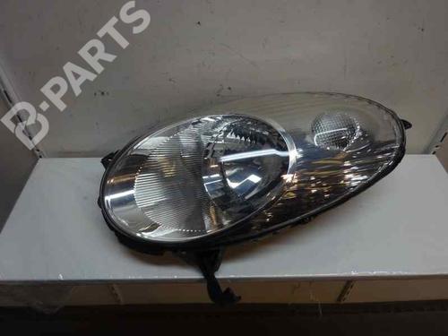 Used Left headlight NISSAN MICRA III (K12) 1.2 16V (80 hp) 2596974