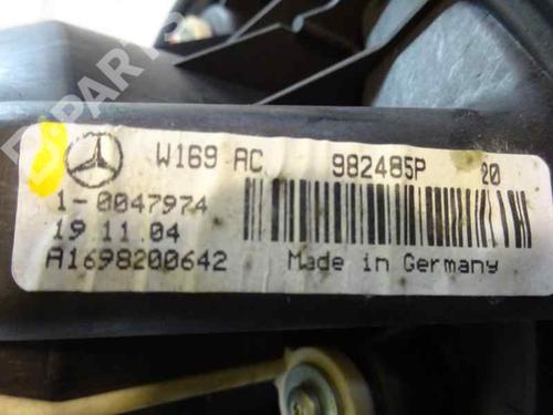 Heater blower motor MERCEDES-BENZ A-CLASS (W169) A 180 CDI (169.007, 169.307) | BP2708572M62 