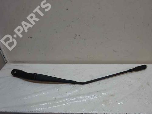 Used Front windshield wiper arm MERCEDES-BENZ A-CLASS (W169) A 180 CDI (169.007, 169.307) (109 hp) 3469258