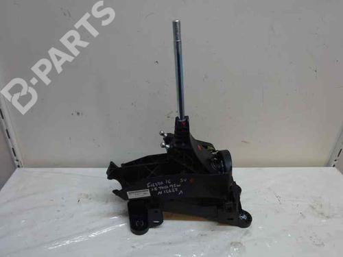 Used Gear lever FORD FIESTA VI (CB1, CCN) 1.5 TDCi (75 hp) 7438824