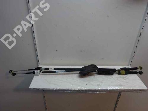 Used Gear lever RENAULT MEGANE III Hatchback (BZ0/1_, B3_) 1.5 dCi (86 hp) 7438825