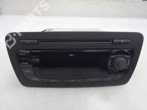 Used Radio SEAT IBIZA IV (6J5, 6P1) 1.6 TDI (90 hp) 2837442