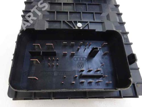 Fuse box VW GOLF V (1K1) 1.9 TDI | BP3120505E1 