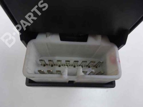 Left front window switch HYUNDAI ACCENT II (LC) 1.5 CRDi | BP3123891I27 