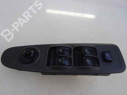 Used Left front window switch HYUNDAI ELANTRA III (XD) 2.0 CRDi (113 hp) 3186796