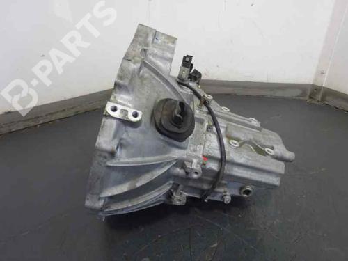 Used Gearbox NISSAN ALMERA II Hatchback (N16) 2.2 Di (110 hp) 3198225