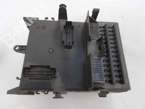 Fuse box RENAULT LAGUNA II (BG0/1_)  | BP3262280E1 