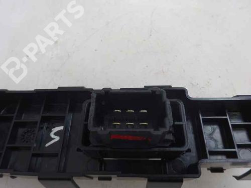 Pulsantiera anteriore destra CITROËN C3 Picasso (SH_) 1.6 HDI 90 (92 hp) 3410330