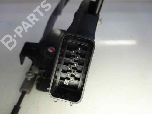 Front right lock VOLVO XC60 I SUV (156) 2.4 D / D3 / D4 AWD 2011 | 1