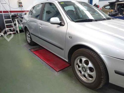 Venstre  foran tåkelykt SEAT TOLEDO II (1M2) 1.9 TDI | BP4596176C30 