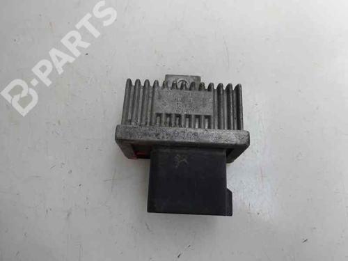Used Electronic module RENAULT CLIO III (BR0/1, CR0/1) 1.5 dCi (BR0H, CR0H, CR1S, BR1S) (106 hp) 9094412