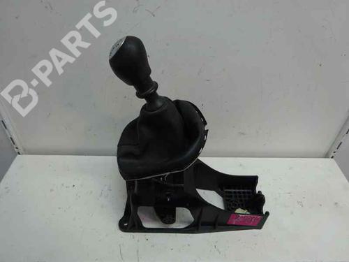 Used Gear lever RENAULT SCÉNIC III (JZ0/1_) 1.5 dCi (106 hp) 7438883