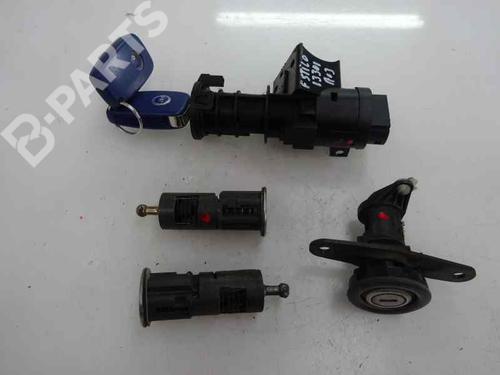 Clé de contact FIAT STILO (192_) 1.9 D Multijet (100 hp) 4678613