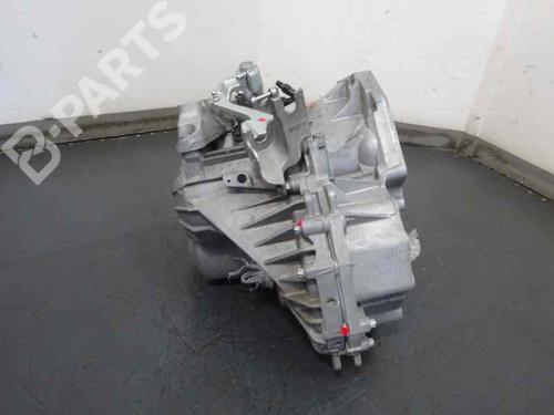 Gearbox CHEVROLET CRUZE Hatchback (J305) 2.0 CDI | BP4706420M3 
