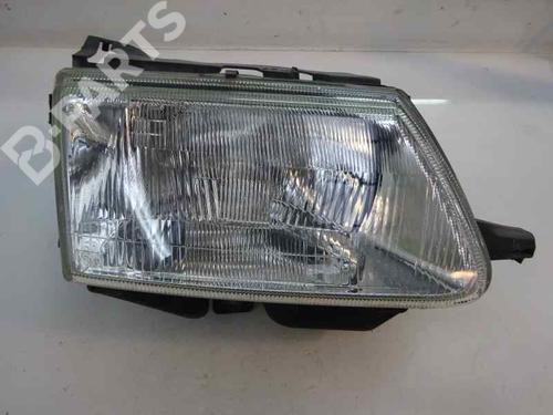 Used Right headlight CITROËN SAXO (S0, S1) 1.4 VTS (75 hp) 4821262